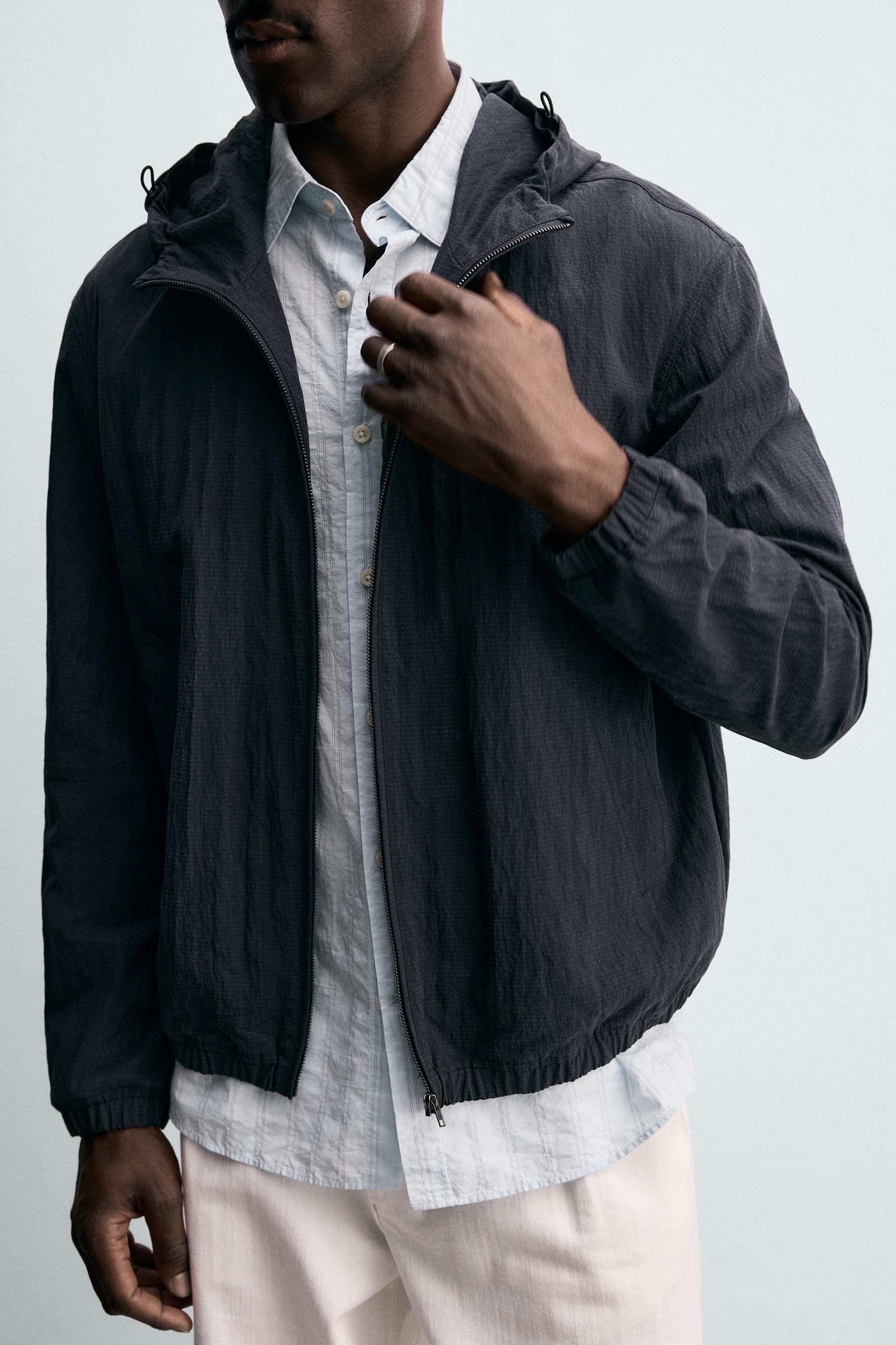 LIGHTWEIGHT TECHNICAL JACKET